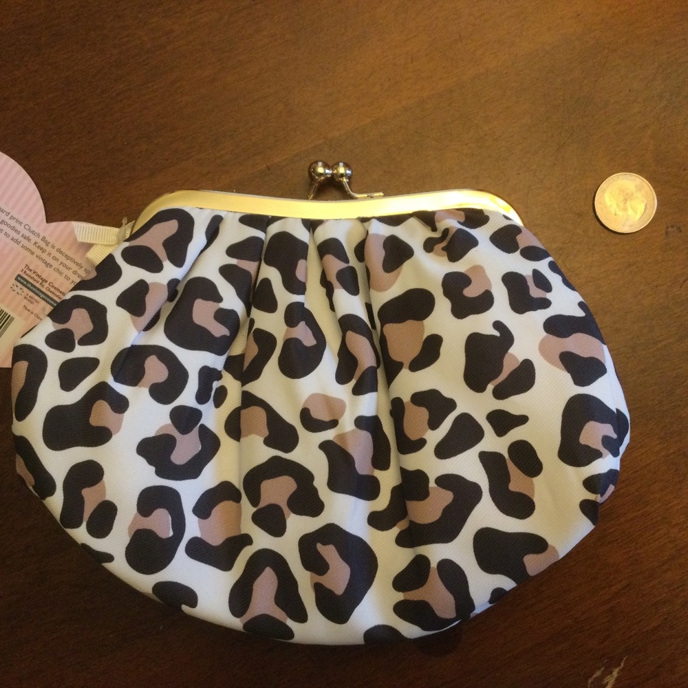 Fun, leopard spotted clutch